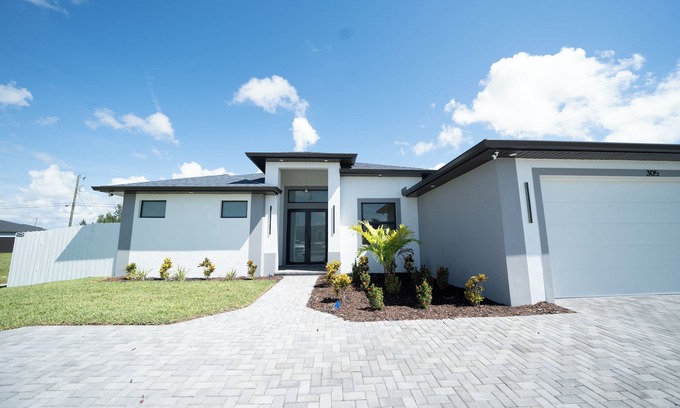 Diplomat House | Brand NEW Cape Coral Luxury Home with Pool, Game Room, Chefs Kitchen, Convenient