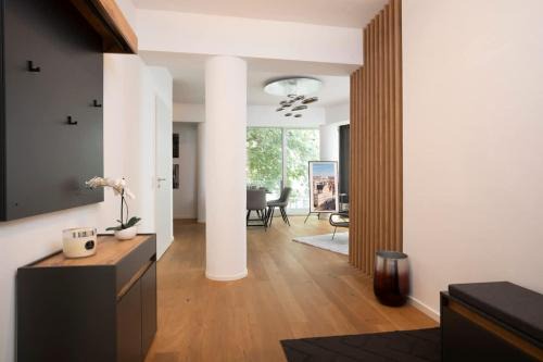 Innenstadt - Sankt Ulrich-Dom Apartment | Brand new luxury apartment on Rathausplatz