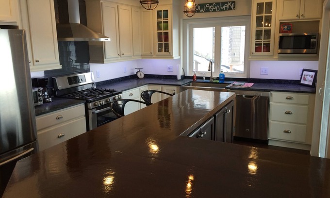 Auburn House | Brand new Owasco Lake home