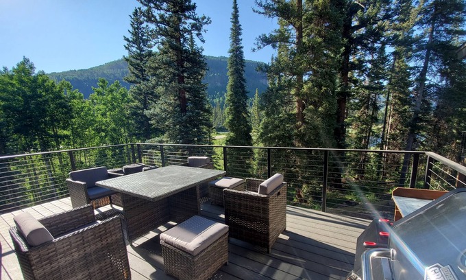 Purgatory House | Brand New Townhome Across from Purgatory - Great Views - Shuttle