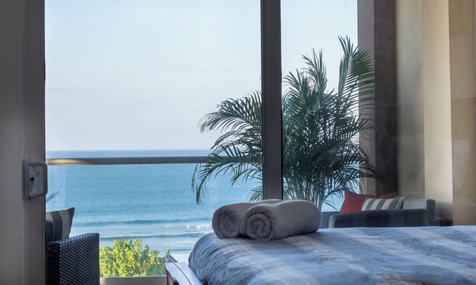 Barrio Los Faroles Apartment | Breakwater Point 503