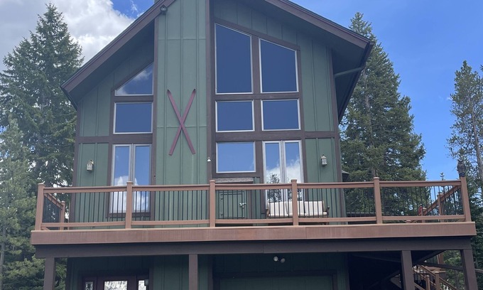 Breckenridge House | Breck House-incredible Views, Pet Friendly, Quiet Retreat, Private Hot Tub
