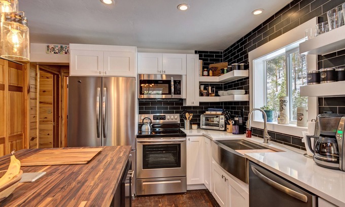 Blue River Cabin | Breckenridge Cabin with Sauna + Private Forest/Stream access