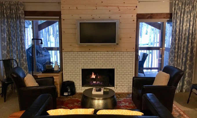 Breckenridge Condo | Breckenridge Peak 8 True Ski-In Ski-Out At Over 10,000 Ft.