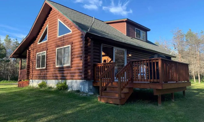 Moran Cabin | Brevort Log Cabin, Michigan's UP
