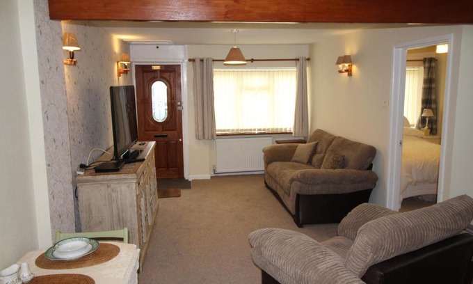 West Looe Bed & Breakfast | Briar Cottage