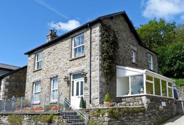 Lindale House | Briarcliffe Cottage