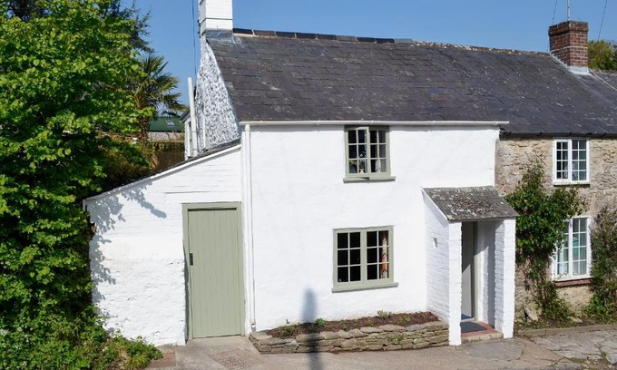 Puncknowle House | Bride Valley Cottage