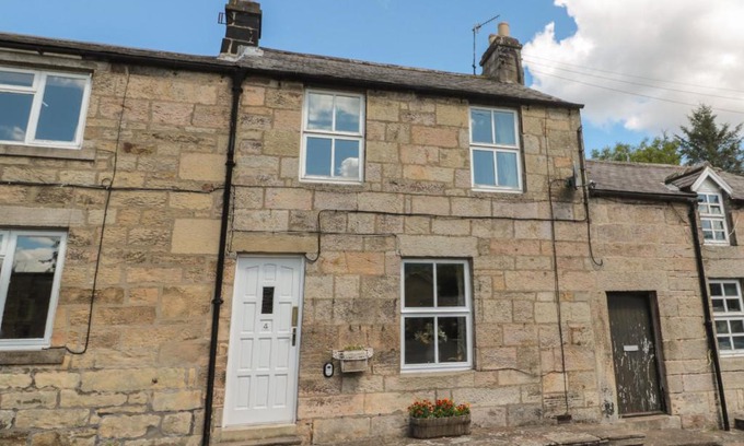 Thropton House | Bridge End Cottage