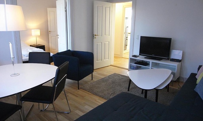 København NV Apartment | Bright 2-bedroom apartment at cozy Nørrebro