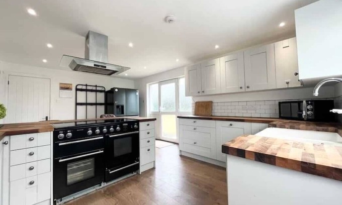 Porthleven House | Bright 3Bed Bungalow~Porthleven