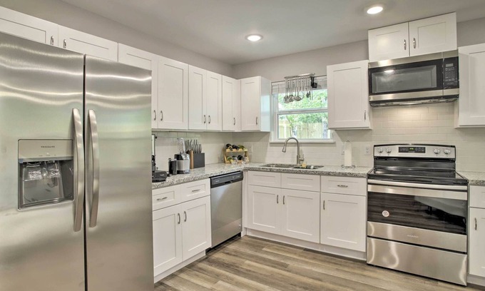 Northside House | Bright & Airy Houston Home < 9 Mi to Downtown