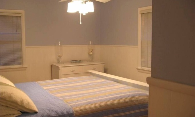 Avalon Condo | Bright and Cozy Beach Block - Avalon, New Jersey!