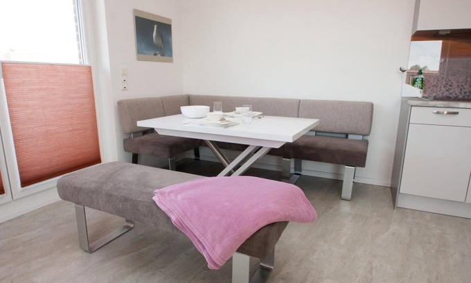 Wittmund Apartment | Bright and open: The homely apartment, which was completed in 2017