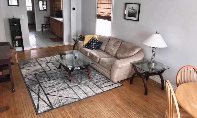 Kingston Apartment | Bright and Spacious Two Bedroom