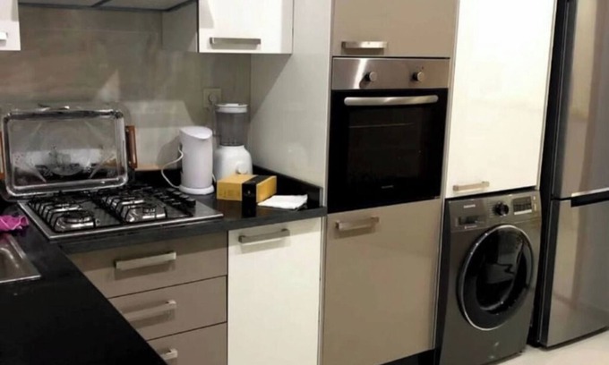 LA GIRONDE Apartment | Bright apartment with pool view close to the beach - Mansouria