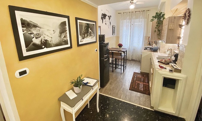 San Martino Apartment | Bright apartment with balcony, finely restored, in the heart of San Martino
