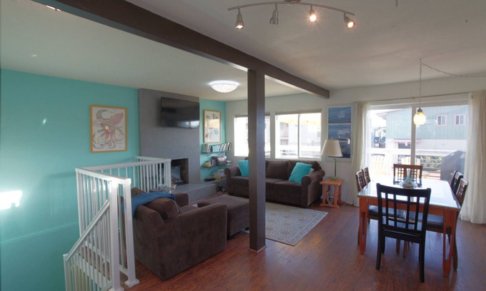 Rio del Mar House | Bright, artsy, and cozy home 500 feet from the beach, 500 feet from the river