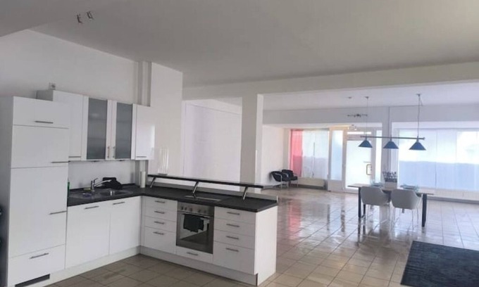 Holzminden Apartment | Bright loft in a small village