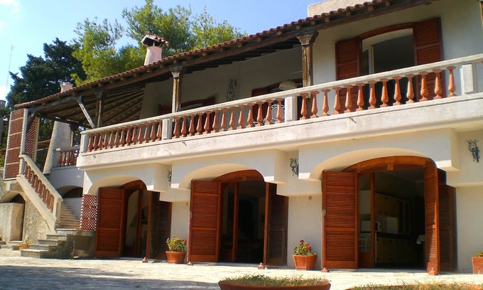 Torre dell'Orso Villa | Bright villa with pool on the seashore of Salento (Apulia - South Italy)