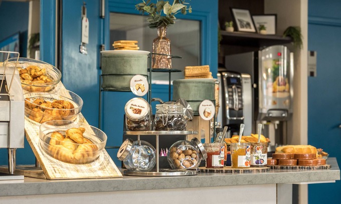 Foix Hotel | Brit Hotel Confort Foix