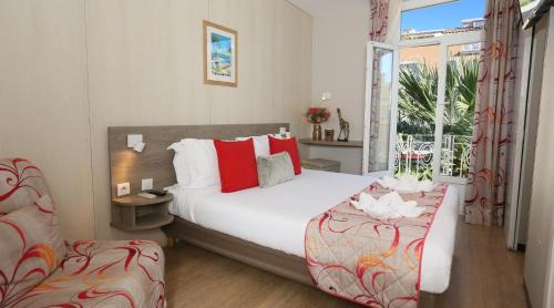 Sainte-Maxime City Centre Hotel | Brit Hotel Confort Le Revest Sainte-Maxime
