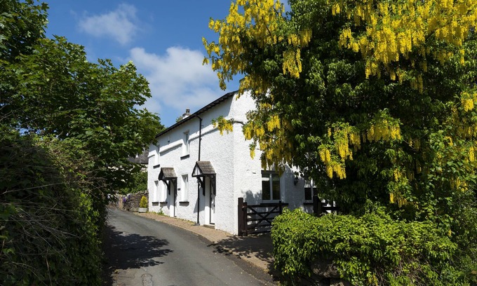 Lindale Other | Brooklands - Lindale, Grange-Over-Sands - Sleeps 6 guests in 3 bedrooms