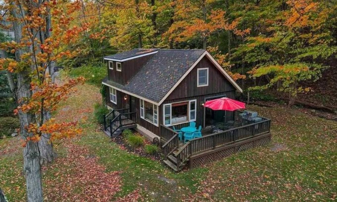 Skaneateles House | Brookside Cottage at Skaneateles Lake - 3 Bedroom Home