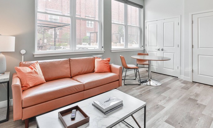 Soulard Apartment | Bud Brewery + Eats | Pool & Gym | Zencity