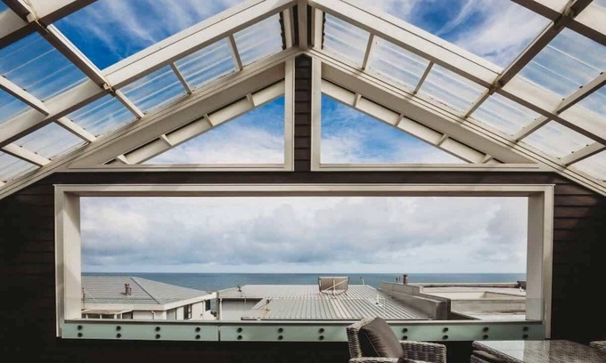 New Plymouth House | Buller Noire Luxury Coastal Home New Plymouth