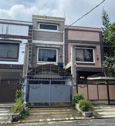 Fairview Apartment | Bulova apartment Entire house