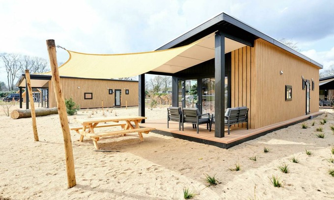 Municipality of Barneveld House | Bungalow ∙ 2 bedrooms ∙ 4 guests