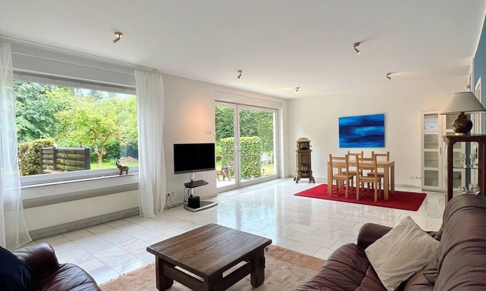 Falkensee House | Bungalow im Grünen mit Garten, 20min bis Berlin Hbf