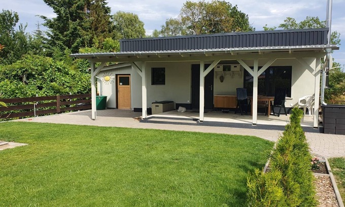 Wesenberg House | Bungalow in Seenähe, Deutschland