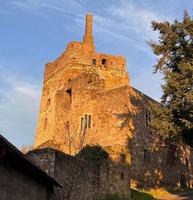 Wetzlar Bed & Breakfast | Burg Hermannstein - Queens Room