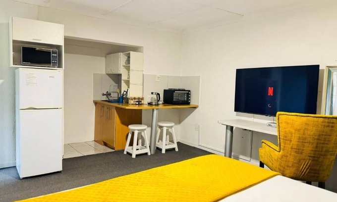 White River House | Busa House Self-Catering Unit