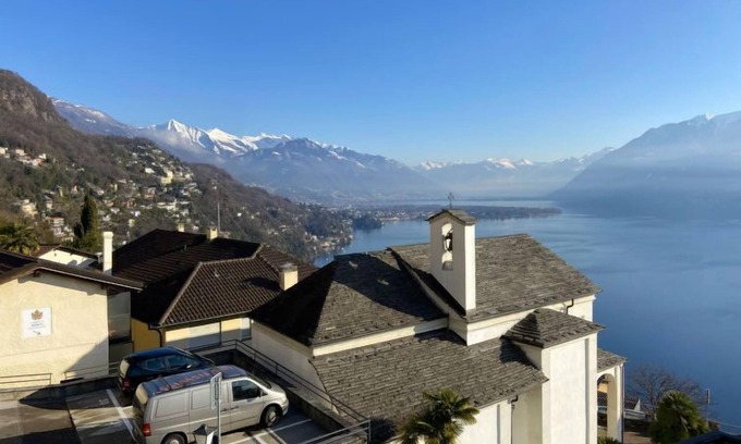 Ronco sopra Ascona Apartment | Busbai 2 by Interhome