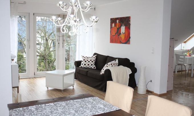 Rheidt Apartment | Business Apartment Bugl