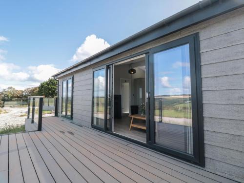 Dartmouth House | Buttercup Lodge