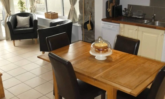 Bethania House | Bwthyn Teile in the beautiful Lampeter