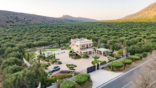 Lassithi Prefecture Villa | By Captains Villa