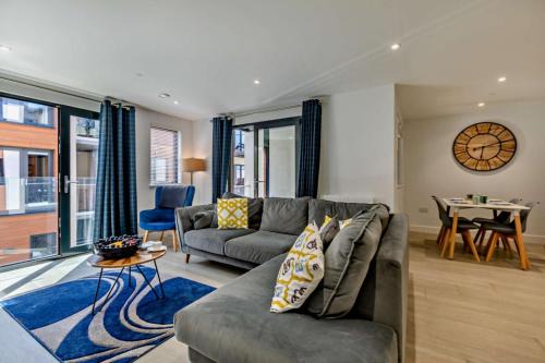 Mortehoe Apartment | Byron - Luxury Self-Catering Coastal Apartment at the Heart of Woolacombe with Heated Indoor Pool & Gym - 4 Minutes Walk to Beach! 6 Middlecombe