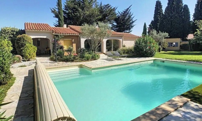 Ceret Cottage | Céret Cottage With A/C in 2000m² Garden, Heated Pool & Fast Internet in Ceret