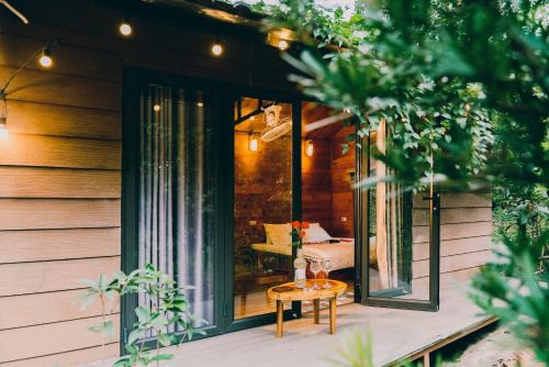Soc Son Hotel | Căn Gỗ
