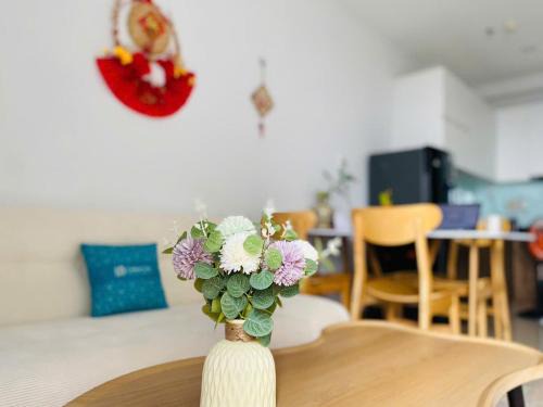 Di An Apartment | Căn hộ 2 phòng ngủ Bcons Garden view Landmark 81