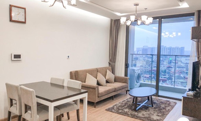 Hoang Mai Apartment | Căn hộ 2PN - Vinhomes Metropolis