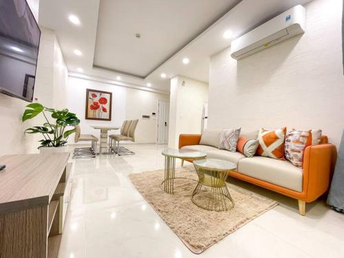 Binh Chanh Apartment | Căn Hộ cao Cấp 2PN,2wc, Bếp.