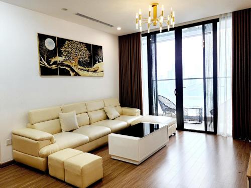 My Đinh Apartment | Căn Hộ Hiện Đại 4 Phòng Ngủ Tại Vinhomes Skylake