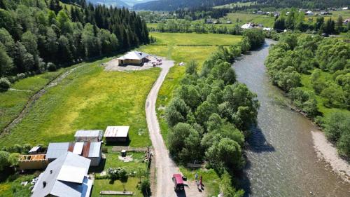 Carlibaba Ski Chalet | Căsuța Lizucăi