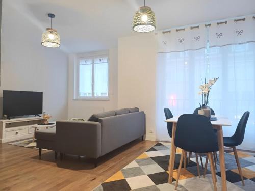 Beauvais Apartment | Cœur De Ville - Très Spacieux Et En Hyper Centre